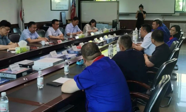 中國鑄造協(xié)會執(zhí)行會長張志勇一行與市工信局領(lǐng)導到江達公司調(diào)研指導